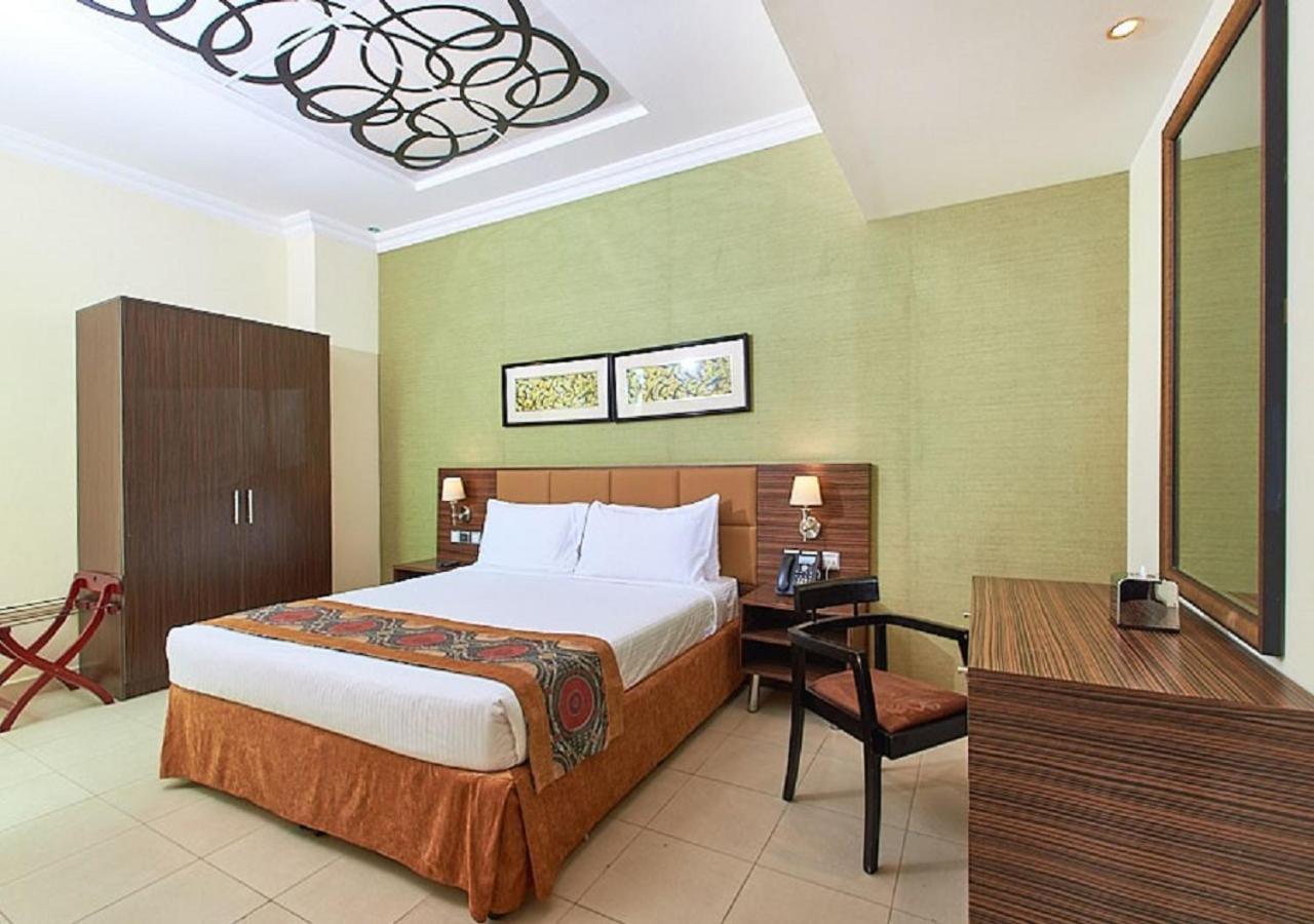 Mughal Suites Ras al-Khaimah Exterior foto